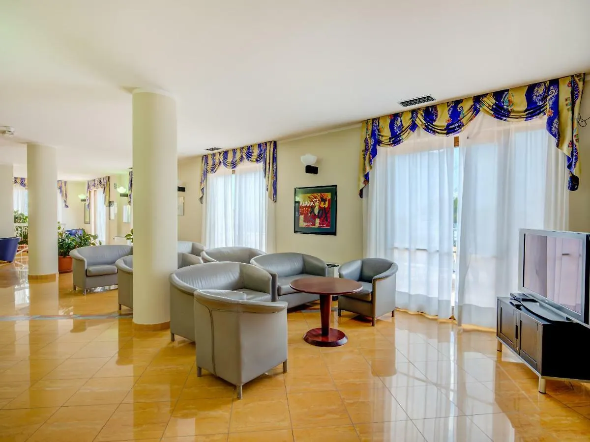 Hotel San Pietro Limone sul Garda